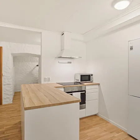 Center Train Station *