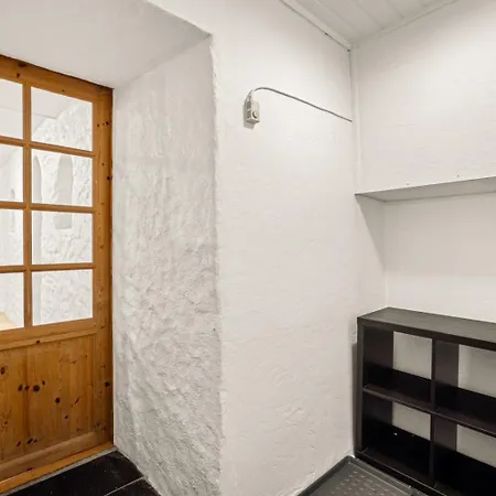 Center Kalfaveien * Bergen