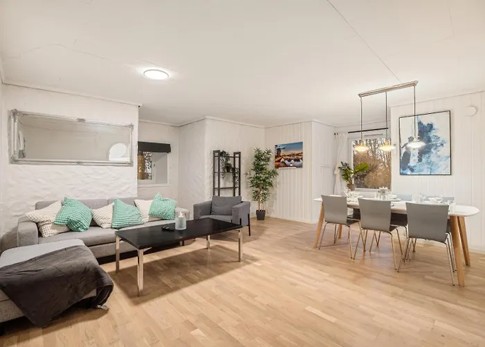 Bergen City Center Train Station Apartment
