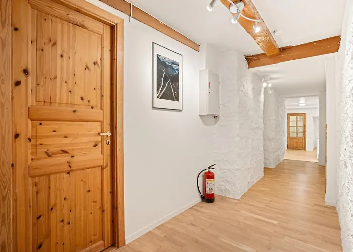 Center Kalfaveien * Bergen